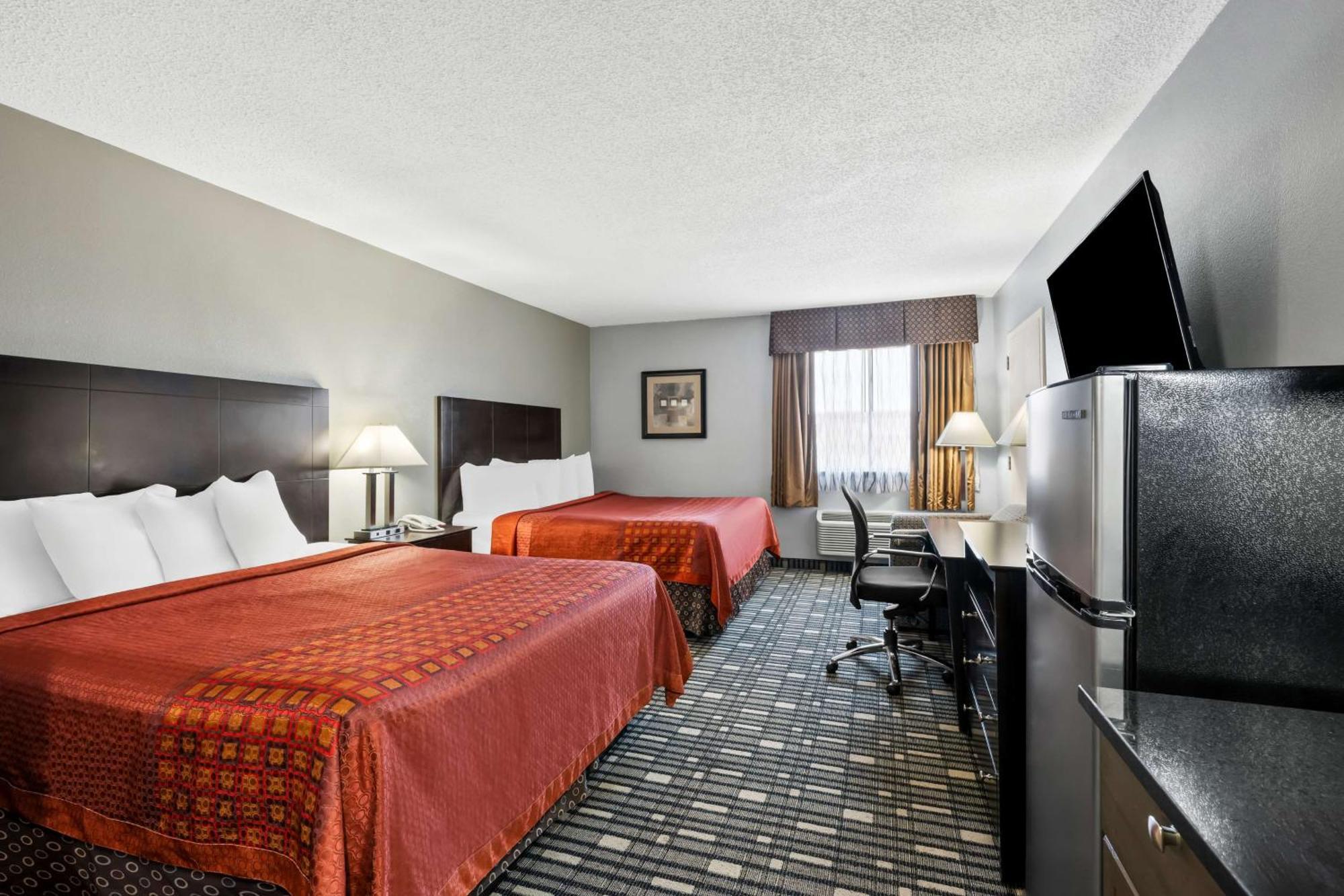Surestay Plus Hotel By Best Western Lubbock Medical Center Екстер'єр фото