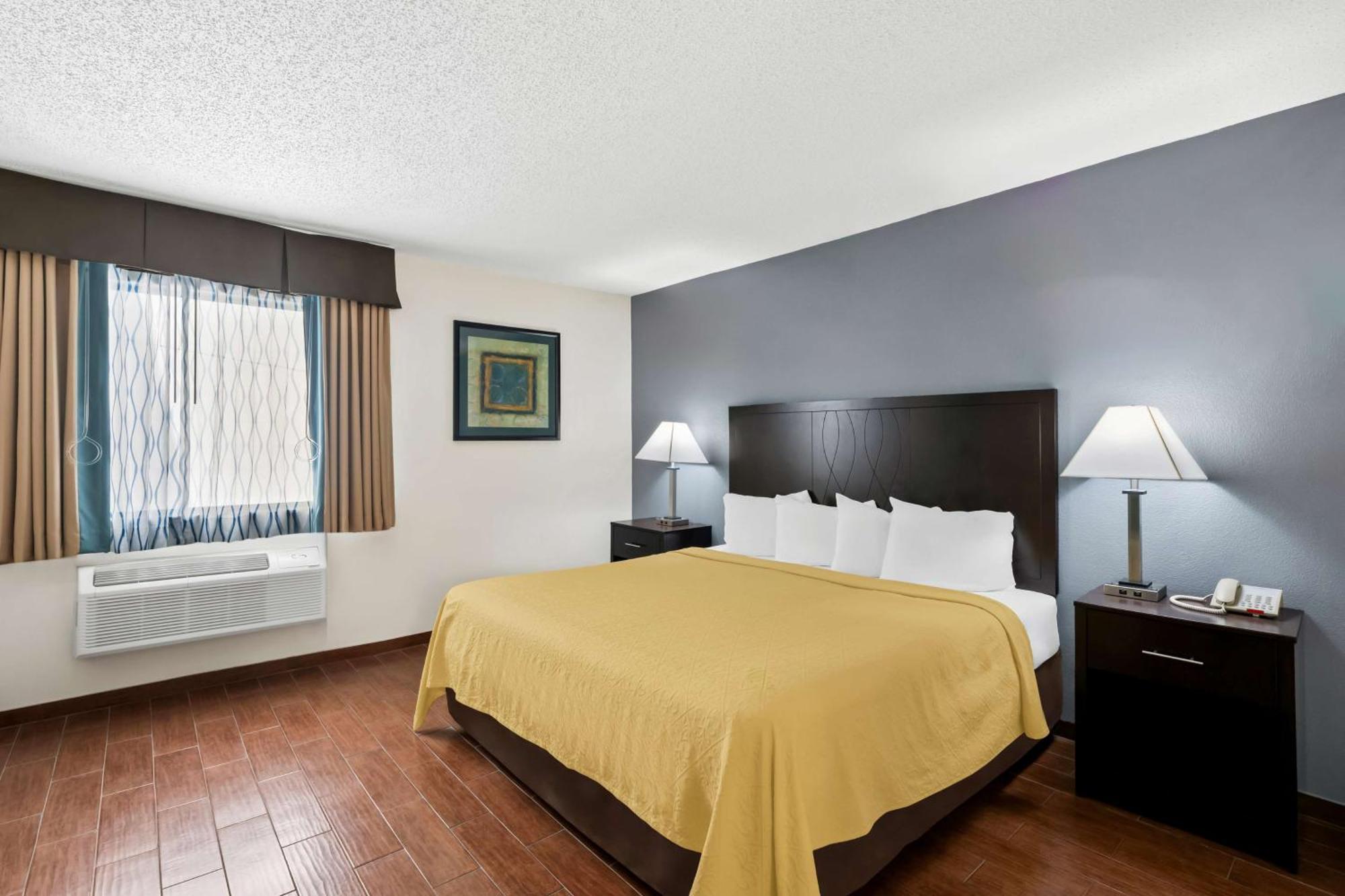 Surestay Plus Hotel By Best Western Lubbock Medical Center Екстер'єр фото