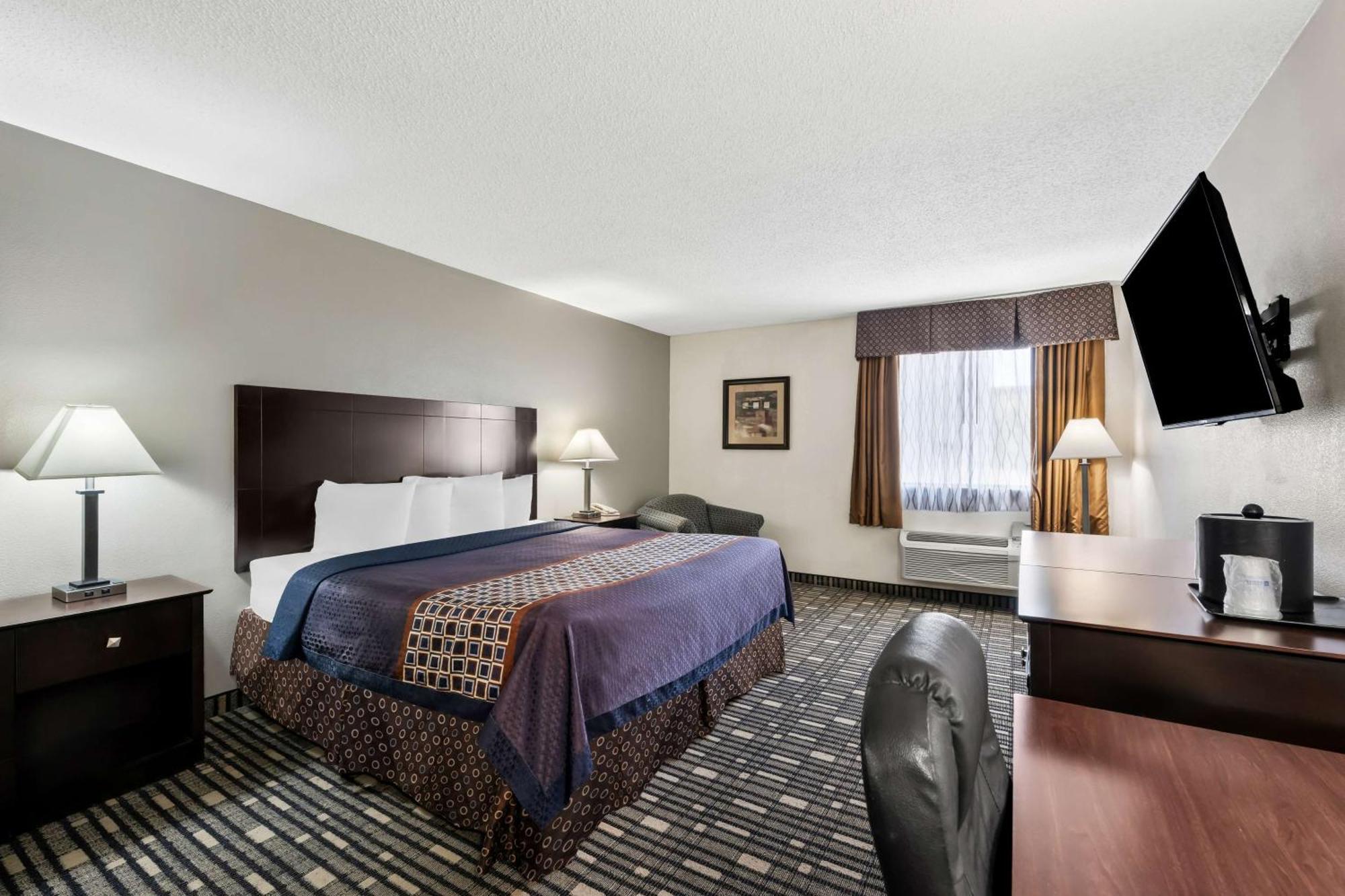 Surestay Plus Hotel By Best Western Lubbock Medical Center Екстер'єр фото