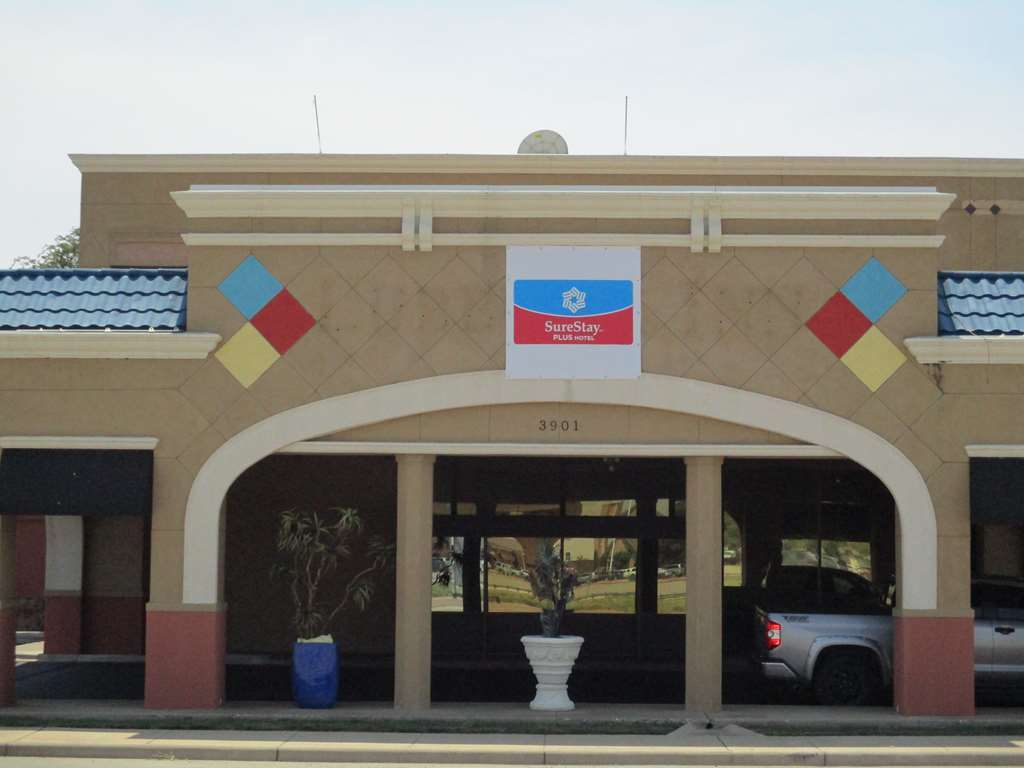 Surestay Plus Hotel By Best Western Lubbock Medical Center Екстер'єр фото