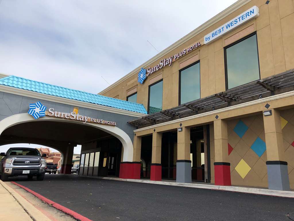 Surestay Plus Hotel By Best Western Lubbock Medical Center Екстер'єр фото